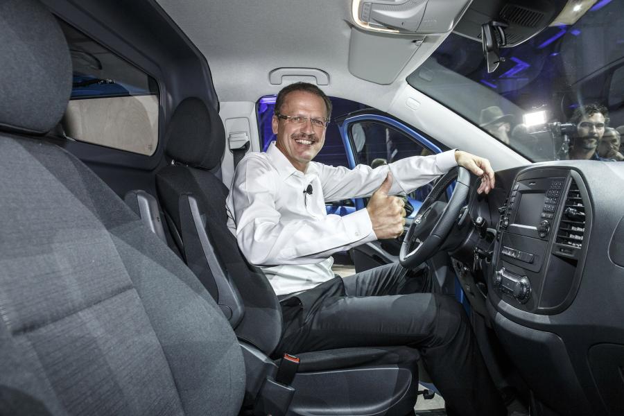  Mercedes-Benz Vito Mixto 2014 года  (фото 14 из 32)